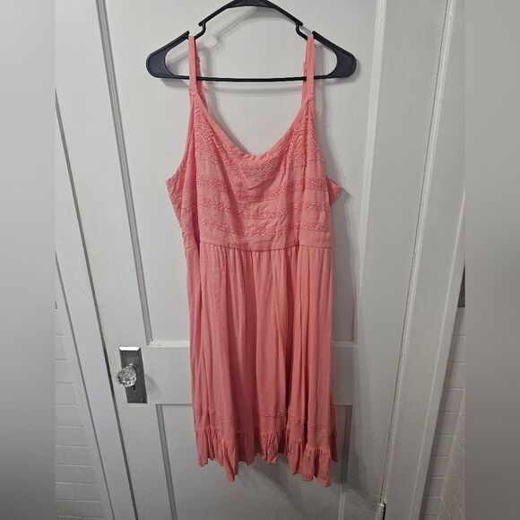 torrid Dresses & Skirts - Torrid peach sundress sz 2, excellent condition